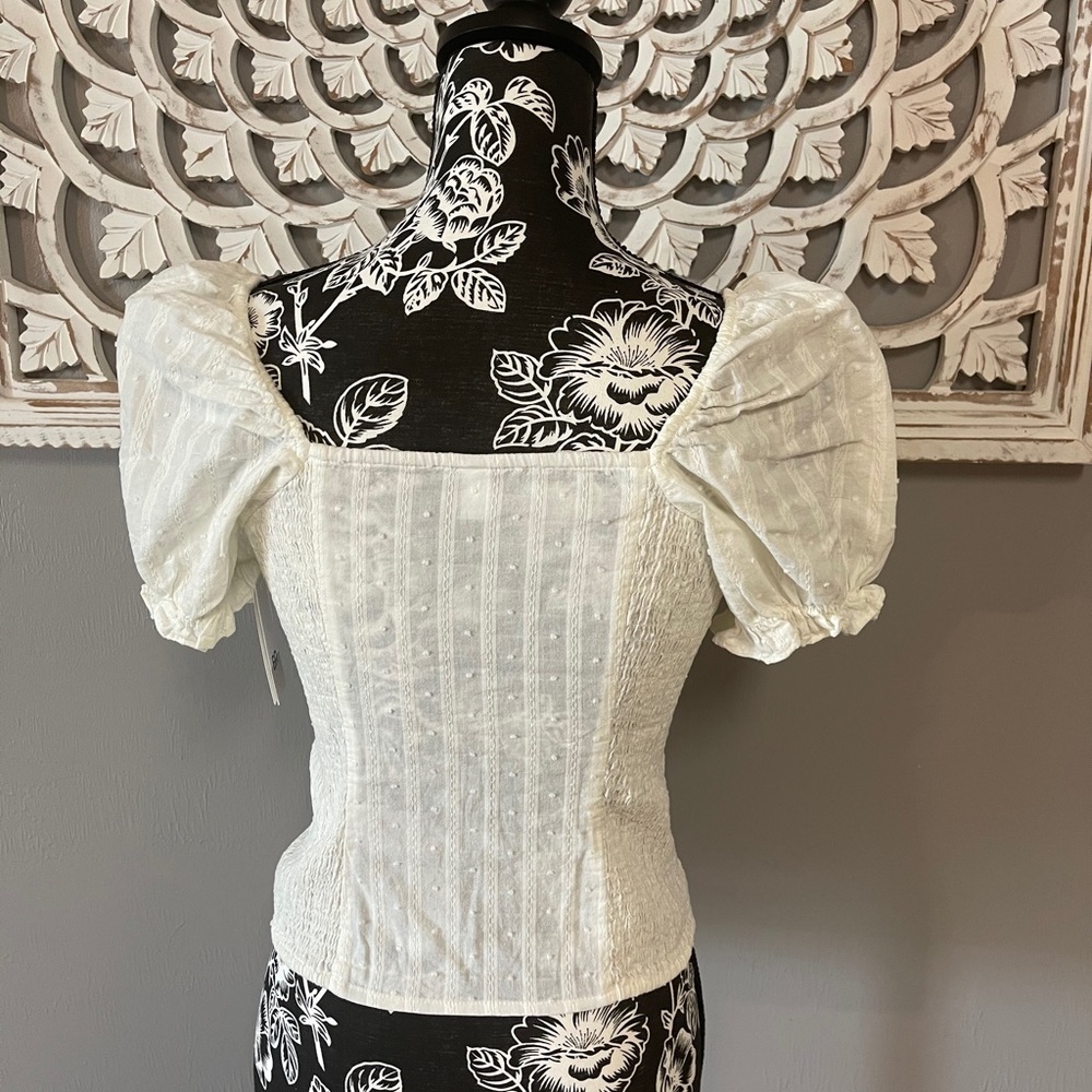 BP. Ruched Puff Sleeve Top - Picture 5 of 6